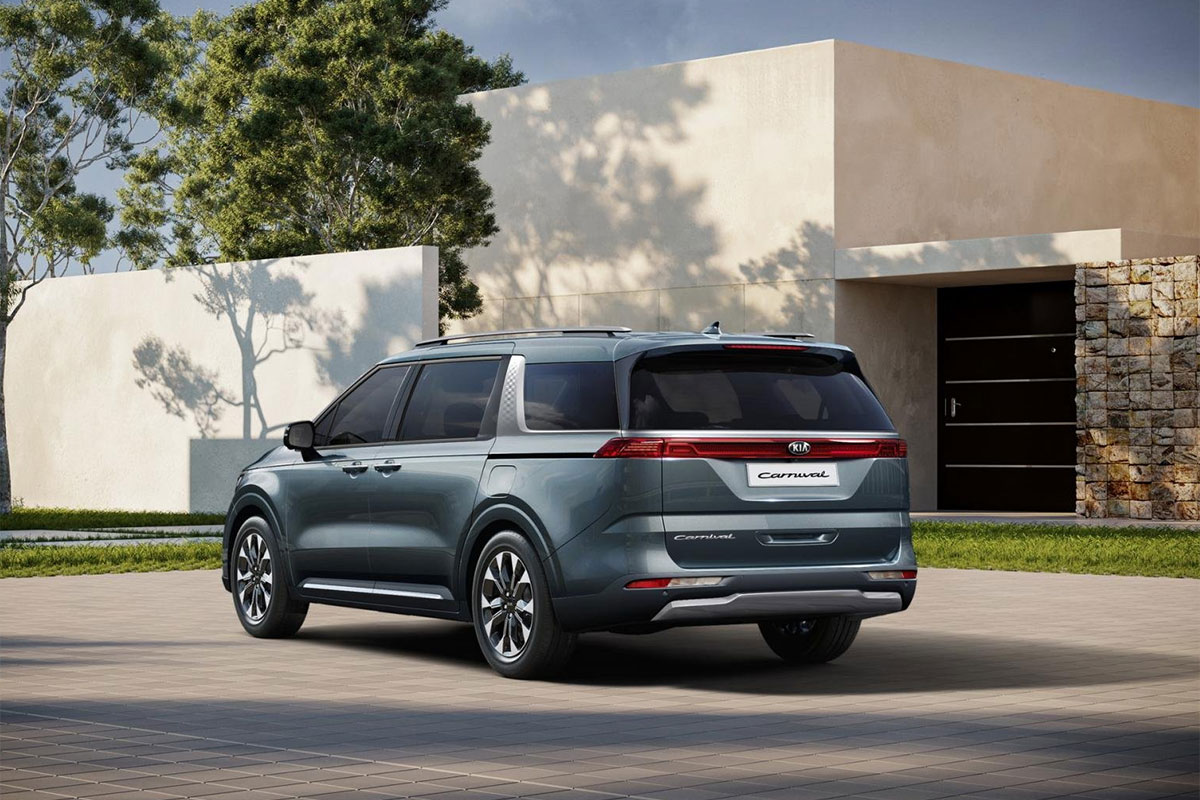 Sedona dần định hình được phong cách riêng.