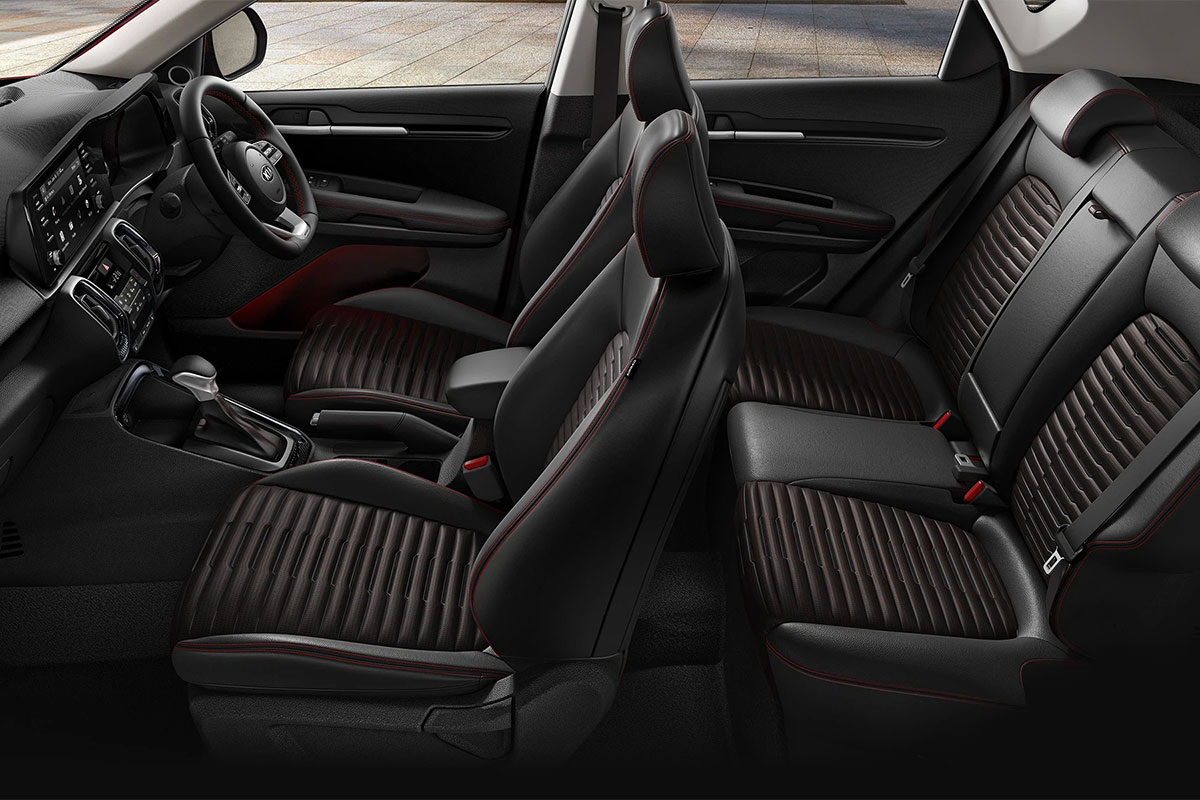 Kia Sonet thuộc phân khúc SUV đô thị nhưng lại có kích thước khá nhỏ.