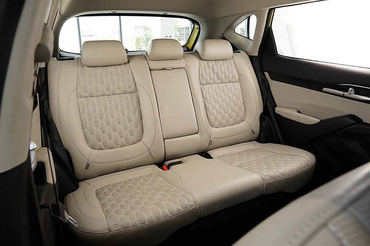 Xe Kia Seltos có 3 chế độ lái là Eco, Normal và Sport giúp xe hoạt động linh hoạt trên mọi địa hình.