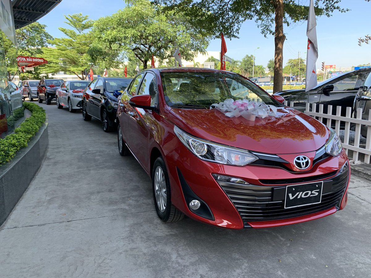 Phiên bản xe Toyota Vios 1.5E CVT.