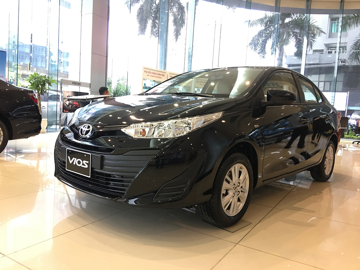 Xe Vios số sàn có thiết kế ngoại thất đẹp mắt.