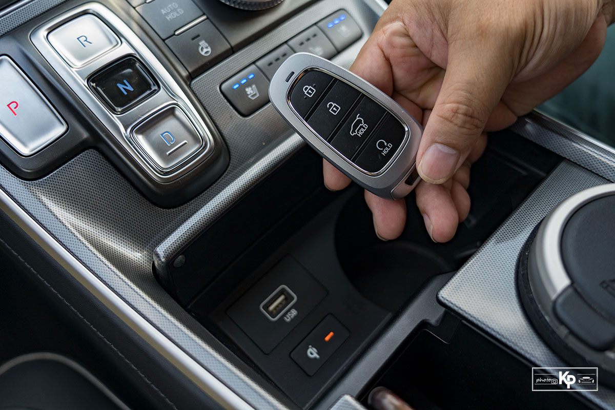Ảnh Chìa khóa xe Hyundai Santa Fe 2021