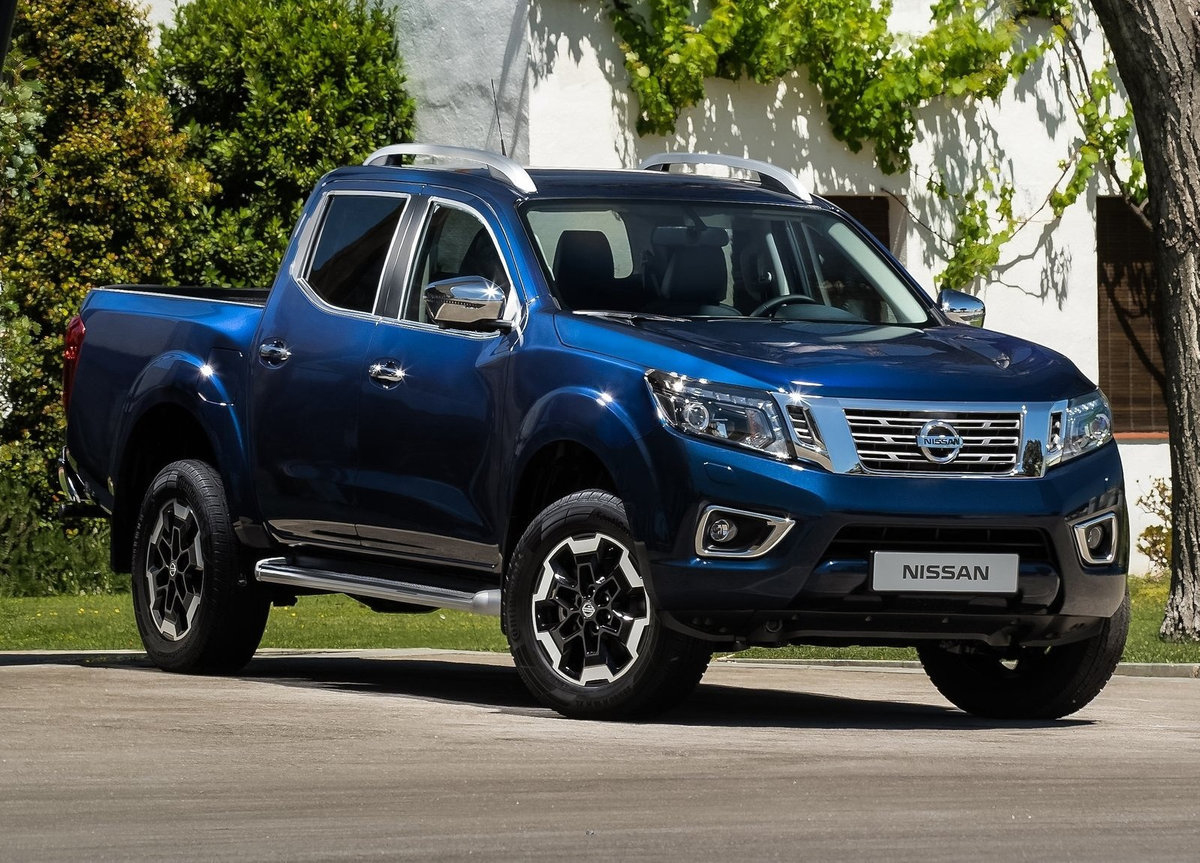 Vẻ ngoài nổi bật của mẫu xe bán tải Nissan Navara.