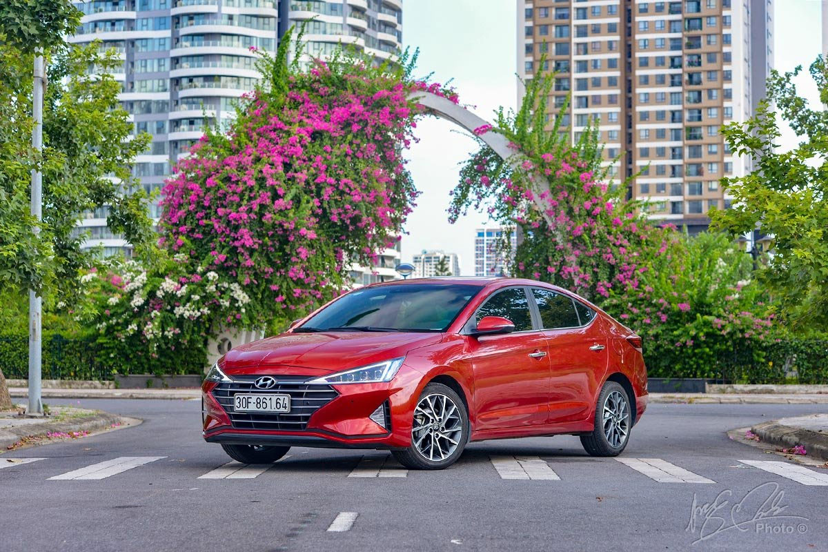 Doanh số xe Hyundai Elantra bán ra trong tháng 6 chỉ đạt 118 chiếc.