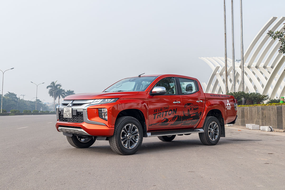 m&acirc;̃u xe bán tải của&nbsp;Mitsubishi tăng nhẹ từ&nbsp;329 xe trong tháng 5 l&ecirc;n&nbsp;413 xe trong tháng 6 1