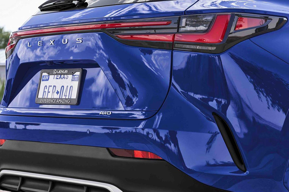 Trải nghiệm thực tế Lexus NX 2022, cho&aacute;ng ngợp bởi nội thất a2