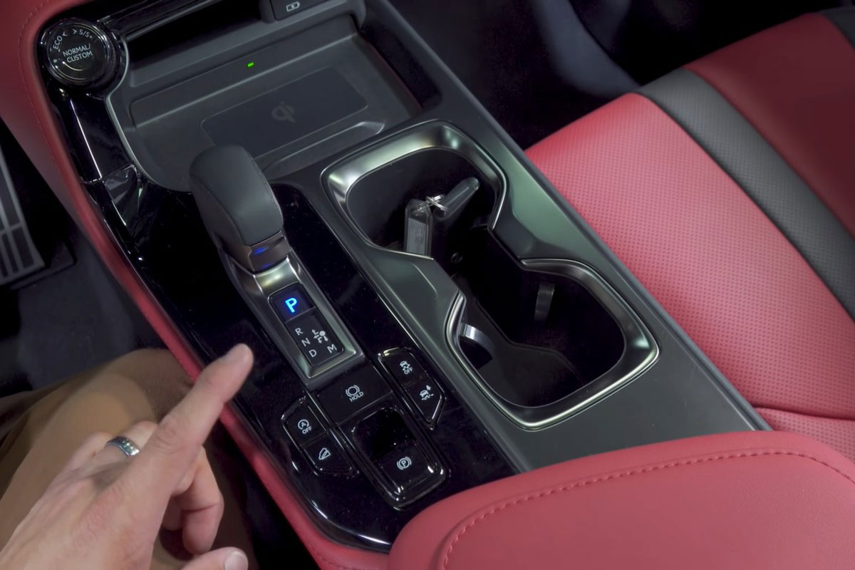 Trải nghiệm thực tế Lexus NX 2022, cho&aacute;ng ngợp bởi nội thất a7