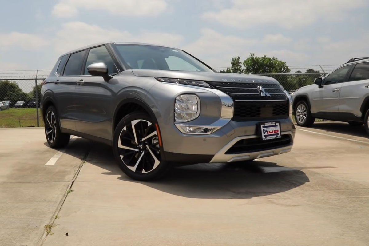 Trên tay Mitsubishi Outlander 2022, Reviewer Việt đầu tiên trải nghiệm trước ngày về nước a1