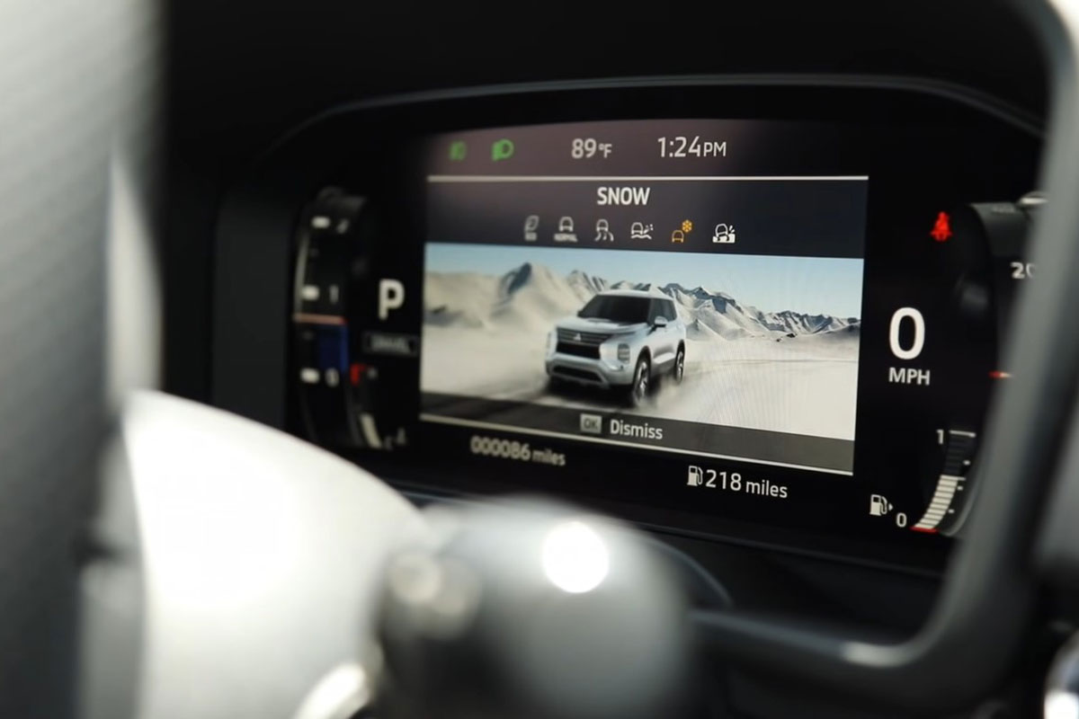 Trên tay Mitsubishi Outlander 2022, Reviewer Việt đầu tiên trải nghiệm trước ngày về nước 8 Trên tay Mitsubishi Outlander 2022, Reviewer Việt đầu tiên trải nghiệm trước ngày về nước a8