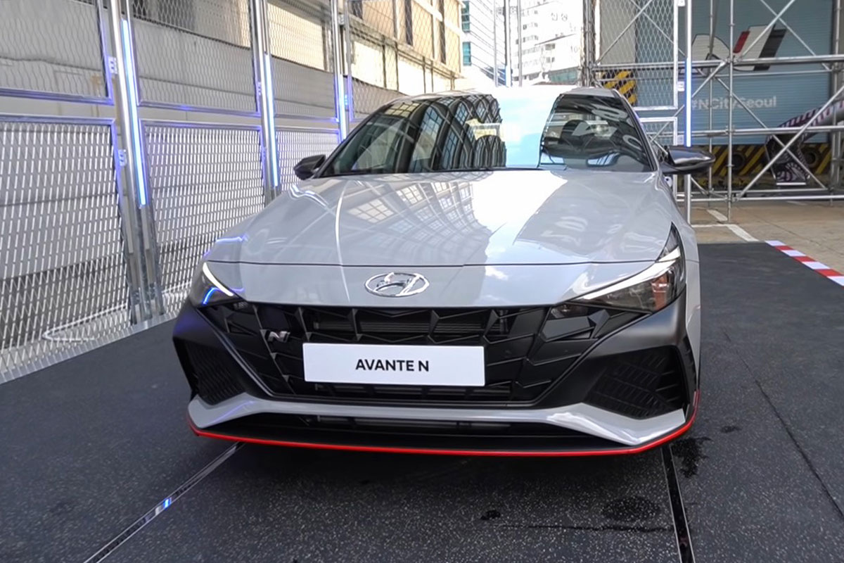 All New Hyundai Elantra đ&atilde; tr&igrave;nh l&agrave;ng thị trường quốc tế từ đầu năm 2020 a2