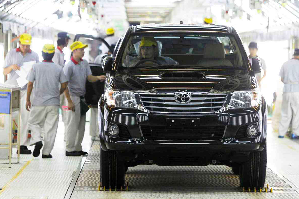 C&aacute;c nh&agrave; m&aacute;y của Toyota tại Th&aacute;i Lan sẽ tạm ngừng hoạt động đến hết ng&agrave;y 28/7.