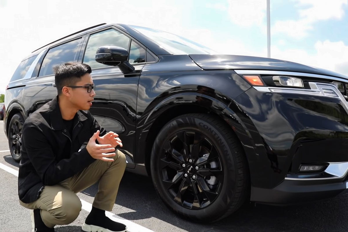 Người Việt đầu ti&ecirc;n "b&oacute;c tem" Kia Sedona 2021: Thay đổi to&agrave;n diện, gi&aacute; dự kiến cao khi b&aacute;n ở Việt Nam a6