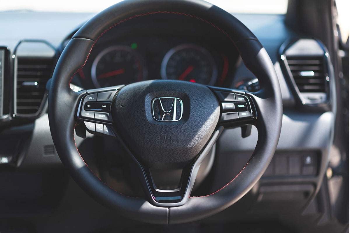 Ảnh V&ocirc;-lăng xe Honda City Hatchback 2021