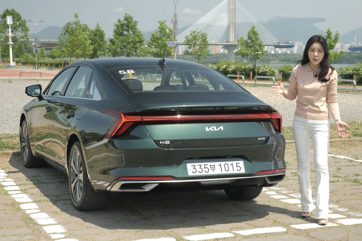 "Mục sở thị" Kia K8 2021 ngo&agrave;i đời thực: Đẹp kh&ocirc;ng g&oacute;c chết, đối thủ lớn của Mercedes-Benz E-Class a7