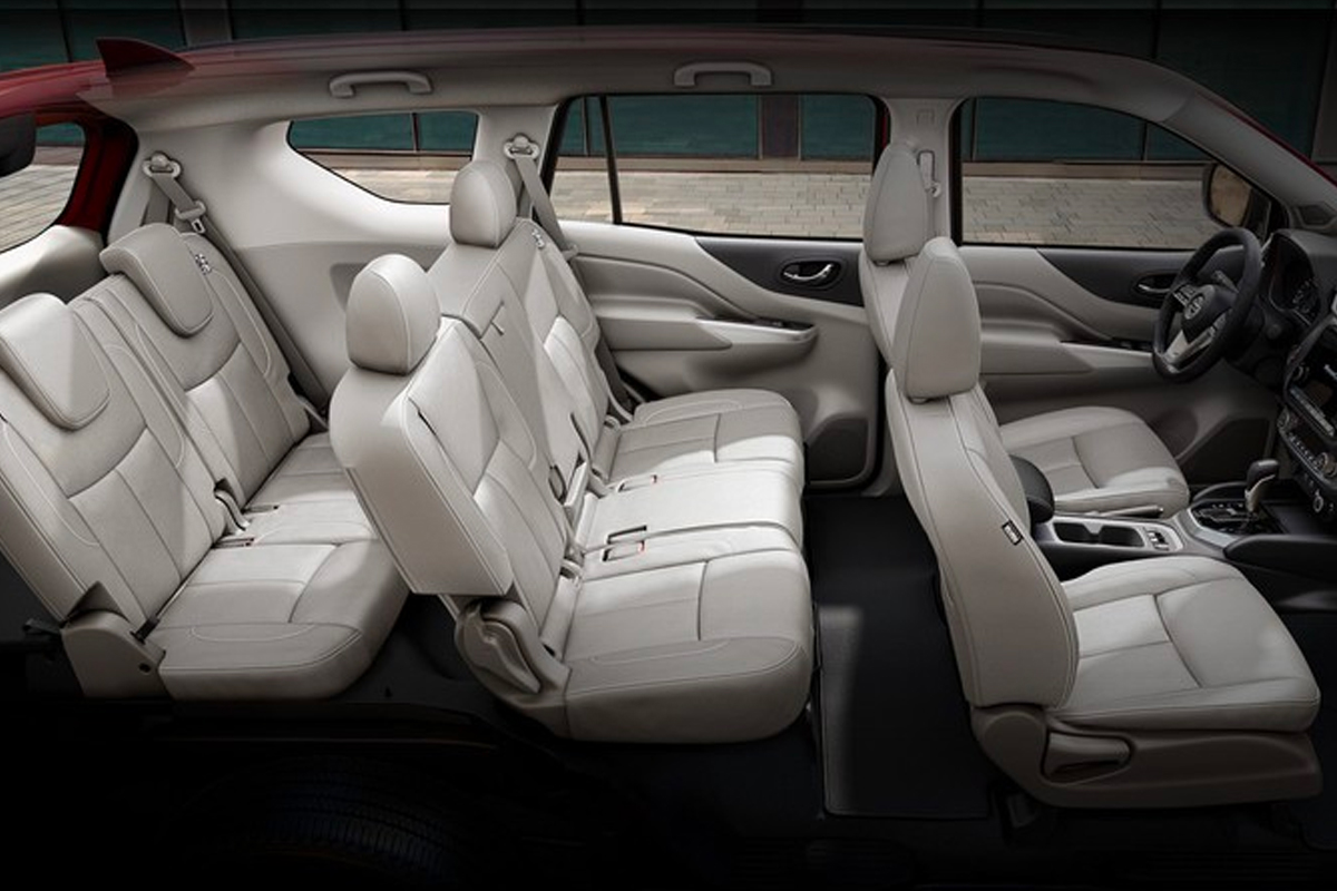 Nissan Terra 2021 c&oacute; khoang nội thất rộng r&atilde;i.