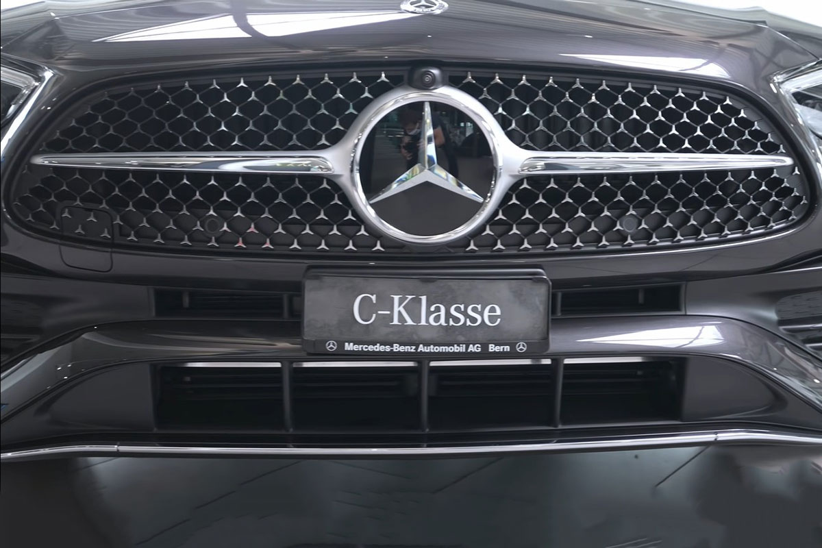 Đây là Mercedes-Benz C-Class 2022 ngoài đời thực Đẹp xuất sắc, đáng chờ đợi về Việt Nam a2