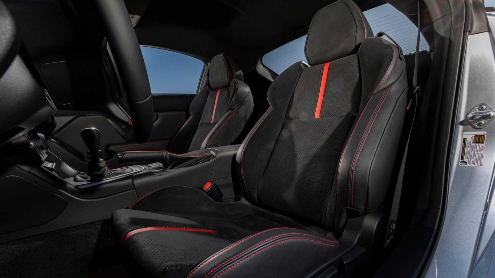 Xe thể thao Subaru BRZ 2022 hứa hẹn cung cấp trải nghiệm xe tuyệt đỉnh.