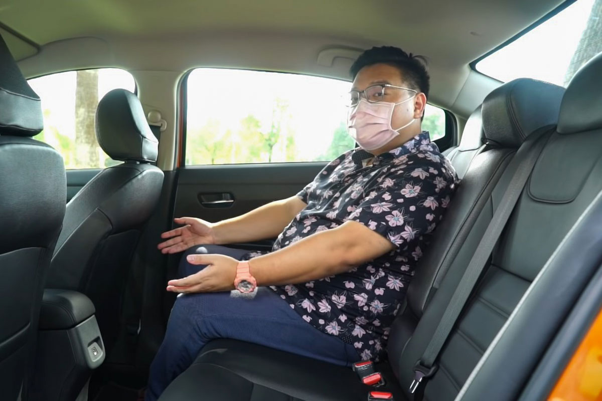 Đánh giá thực tế Nissan Almera 2021 trước ngày về Việt Nam: Nhiều cái hơn Vios, Accent a15