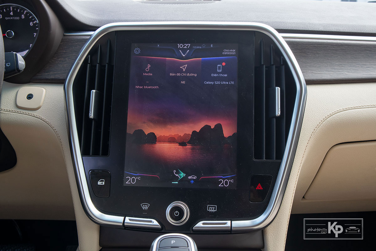 Ưu nhược điểm xe VinFast Lux SA2.0 2021 a8