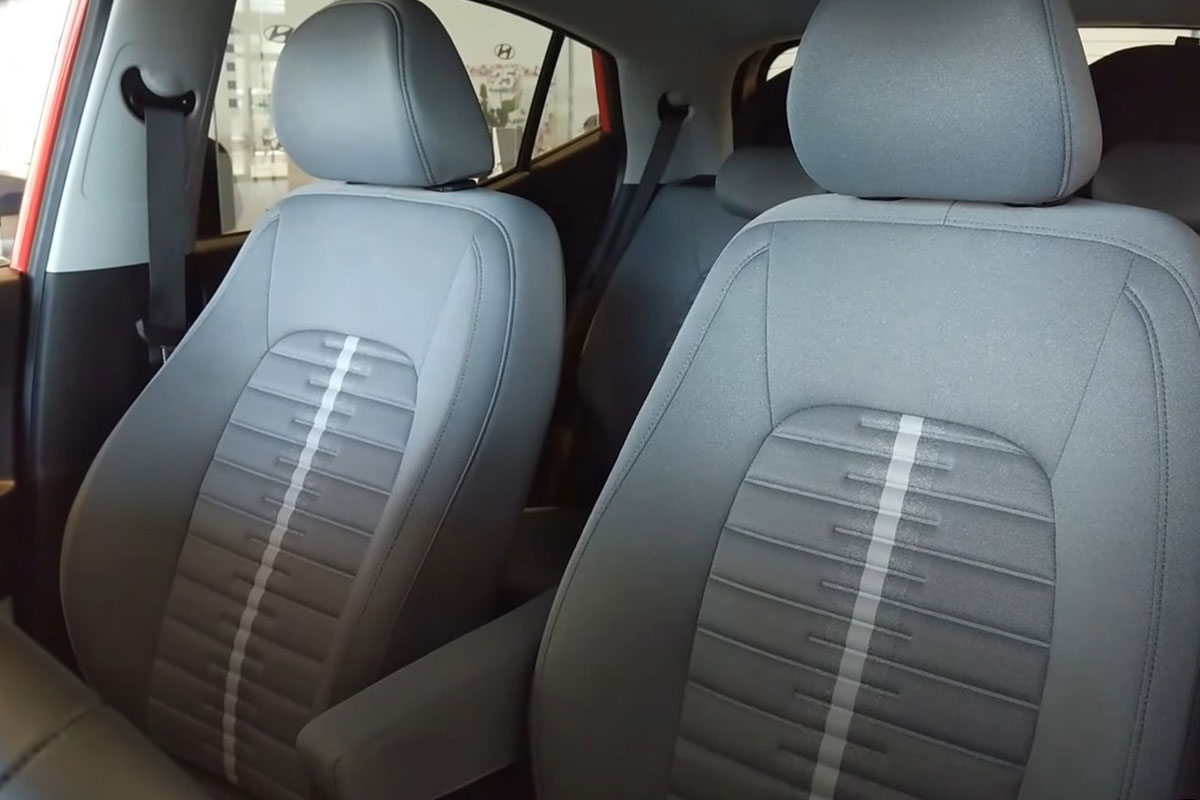 Trải nghiệm thực tế Hyundai Grand i10 2021 tại đại lý: Nhiều thay đổi để tìm lại vị thế dẫn đầu 9 Trải nghiệm thực tế Hyundai Grand i10 2021 tại đại lý: Nhiều thay đổi để tìm lại vị thế dẫn đầu a9