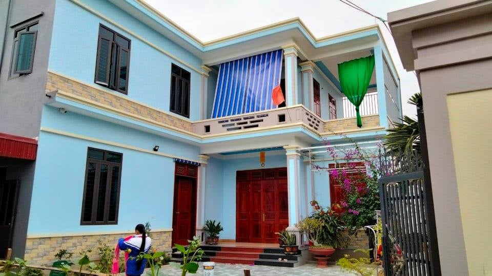Ng&ocirc;i nh&agrave; khang trang ở xa trung t&acirc;m th&agrave;nh phố