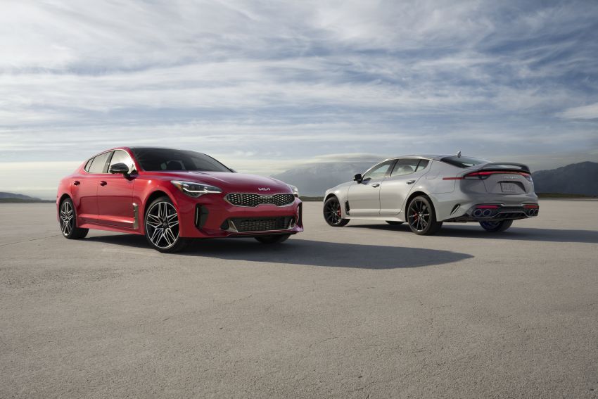 Tay l&aacute;i đam m&ecirc; Kia Stinger sẽ kh&oacute; tiếp cận xe hơn nữa.