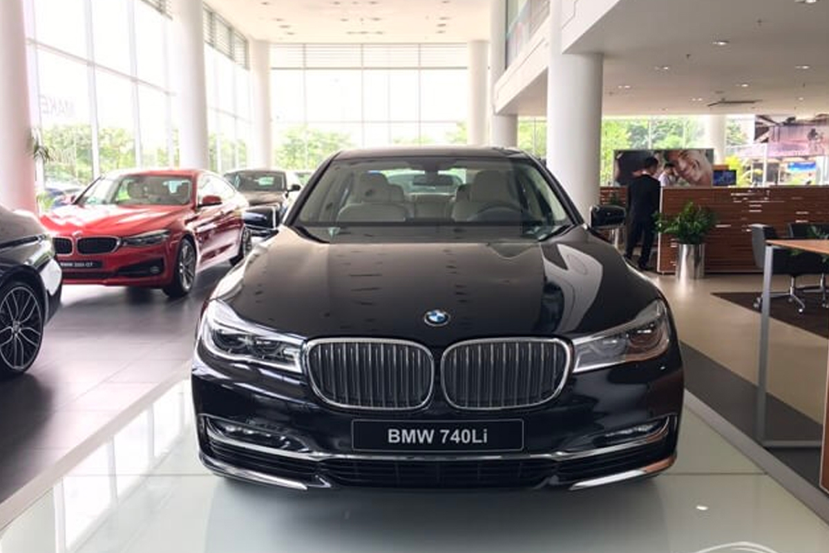 Thời điểm ra mắt, BMV 740Li c&oacute; gi&aacute; l&ecirc;n tới 5,599 tỷ đồng