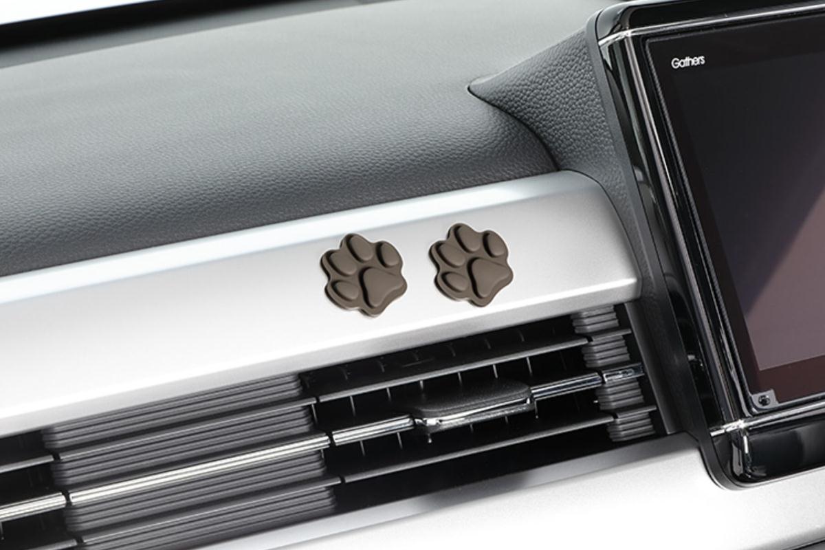Honda Dog sticker nội thất 1