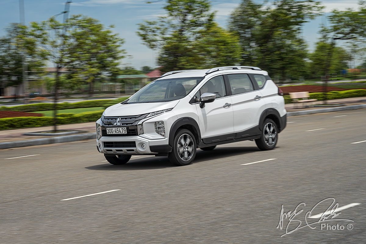 Mitsubishi Xpander l&agrave; mẫu xe l&yacute; tưởng cho gia đ&igrave;nh đ&ocirc;ng th&agrave;nh vi&ecirc;n.