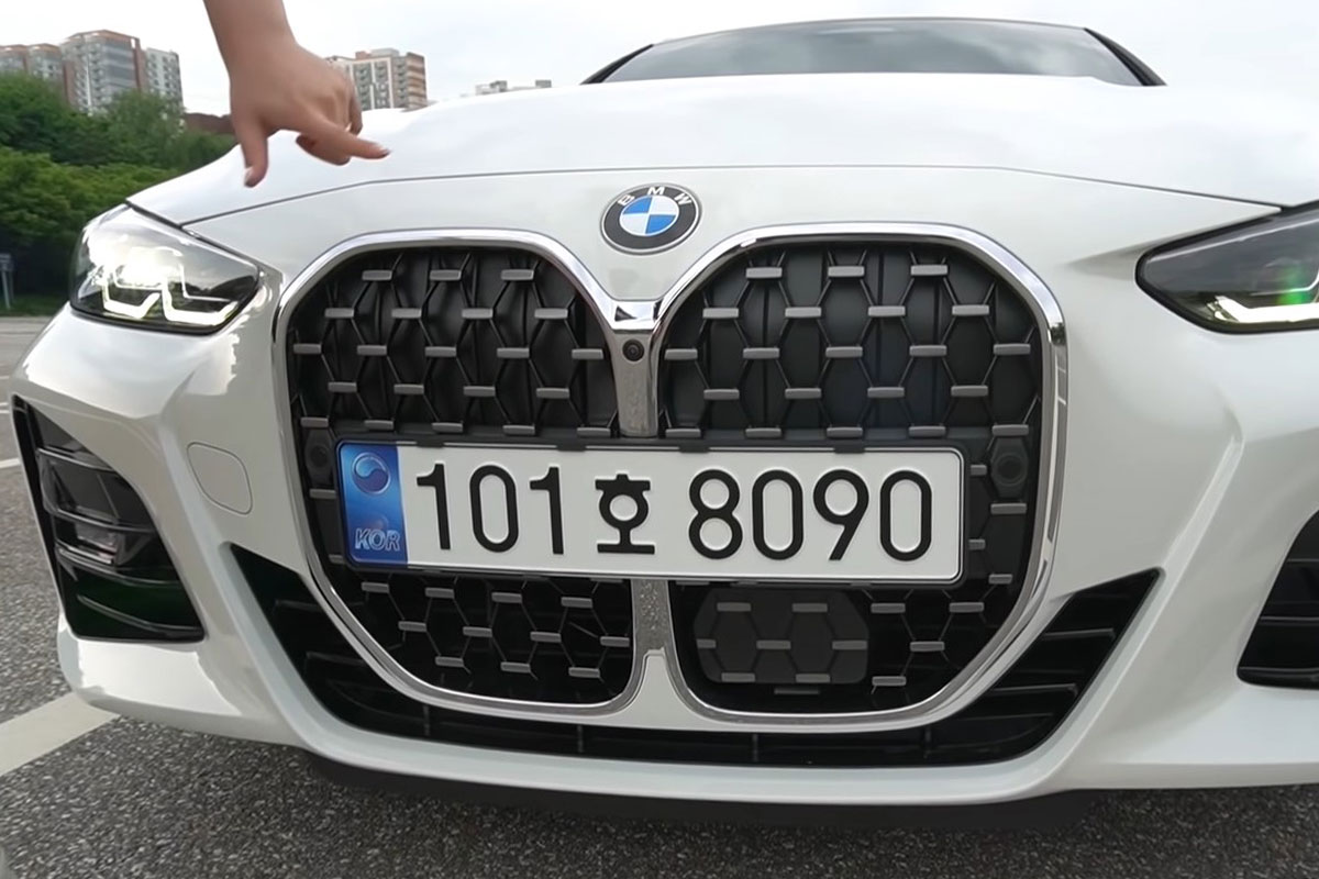 "B&oacute;c t&aacute;ch" thực tế&nbsp;BMW 430i&nbsp;Convertible 2021: Chiếc xe với "lỗ mũi" khủng lồ sắp về Việt Nam a2