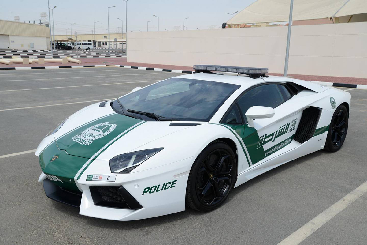Lamborghini Aventador.