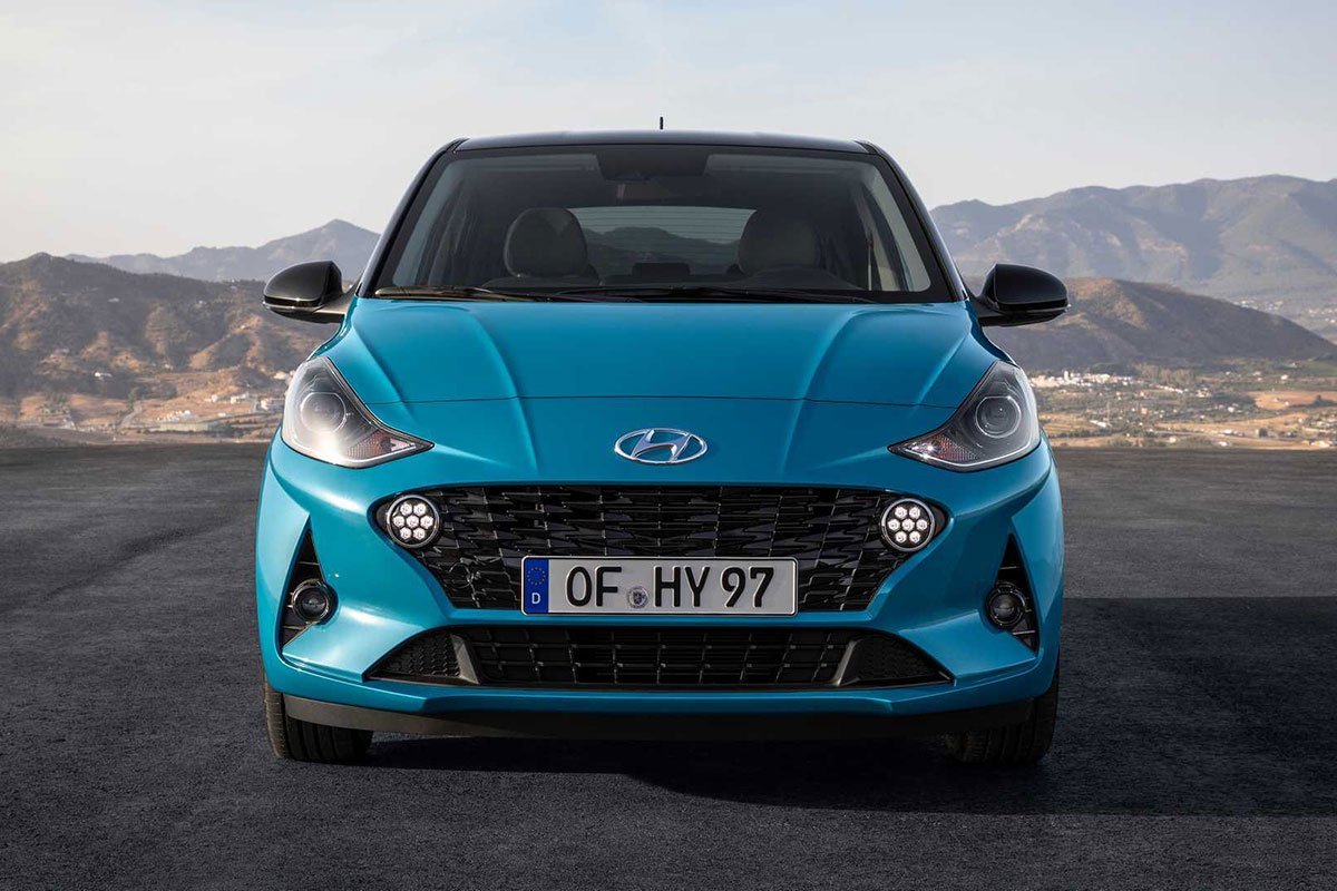Hyundai Grand i10 là một trong những chiếc ô tô cũ giá rẻ được nhiều người ưa chuộng.