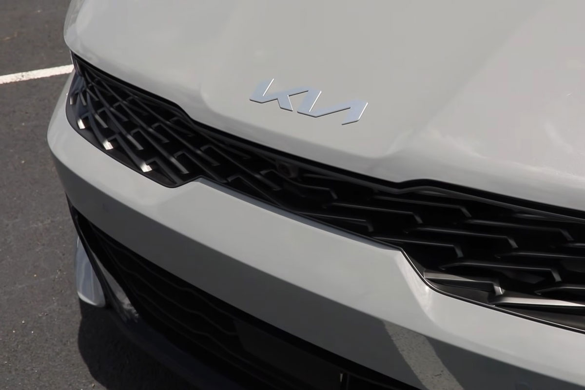 Người Việt đánh giá chi tiết Kia K5 2021: Đại lý Việt Nam nhận cọc, sắp ra mắt chính thức 3 Người Việt đánh giá chi tiết Kia K5 2021: Đại lý Việt Nam nhận cọc, sắp ra mắt chính thức a3