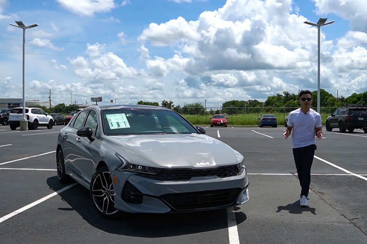 Người Việt đánh giá chi tiết Kia K5 2021: Đại lý Việt Nam nhận cọc, sắp ra mắt chính thức 2 Người Việt đánh giá chi tiết Kia K5 2021: Đại lý Việt Nam nhận cọc, sắp ra mắt chính thức a2