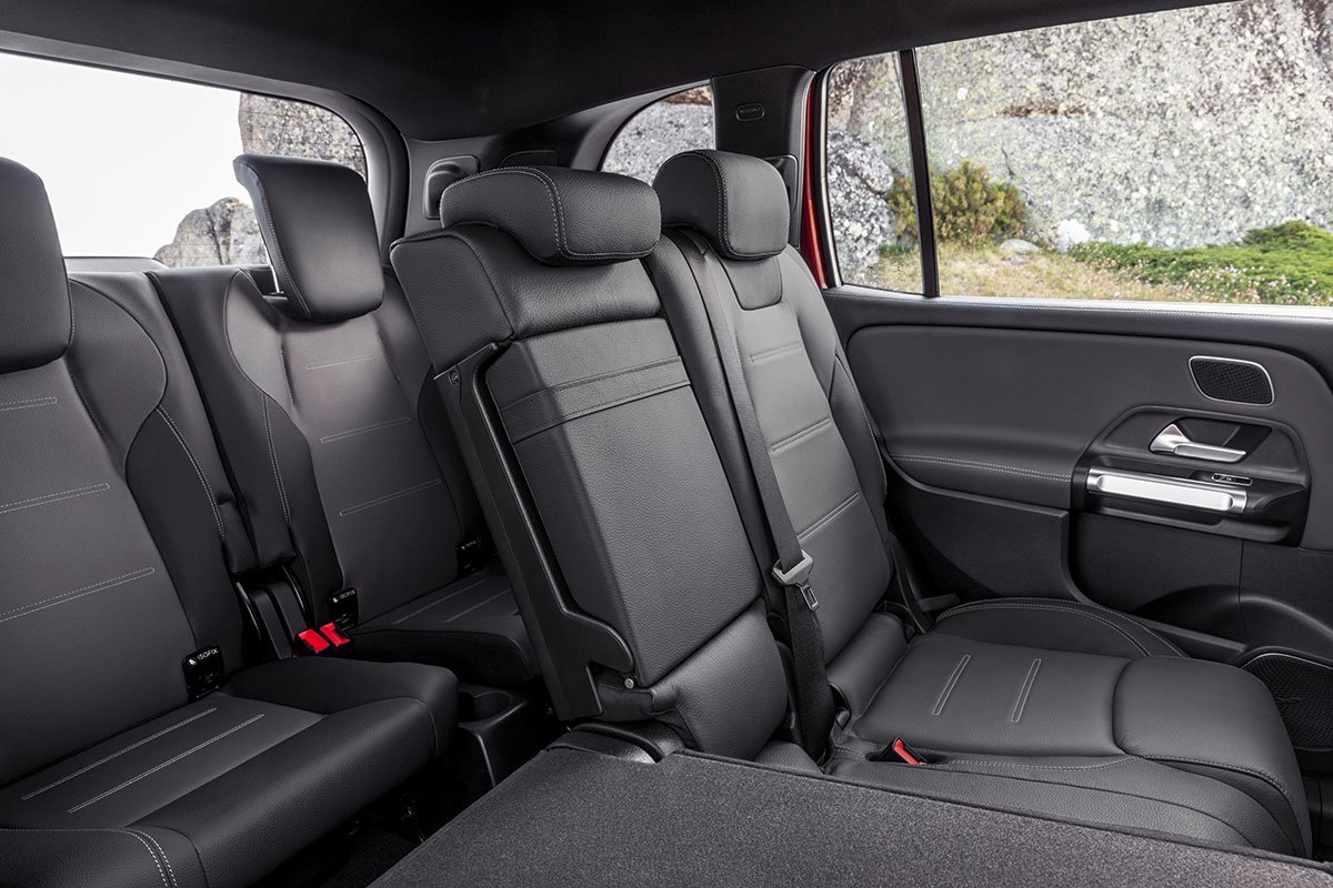 H&agrave;ng ghế thứ 3 xe Mercedes-Benz GLB 35 4MATIC 2021.