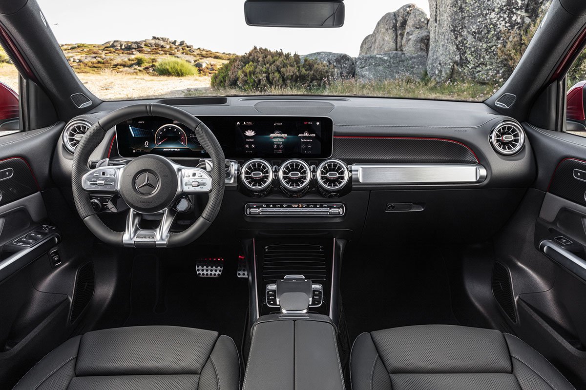Khoang nội thất Mercedes-Benz GLB 35 4Matic 2021 g&acirc;y ấn tượng.