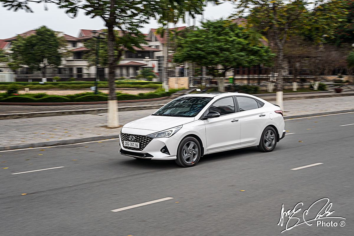 Dịch bệnh kh&oacute; khăn, doanh số Hyundai Accent giảm mạnh trong th&aacute;ng 7.
