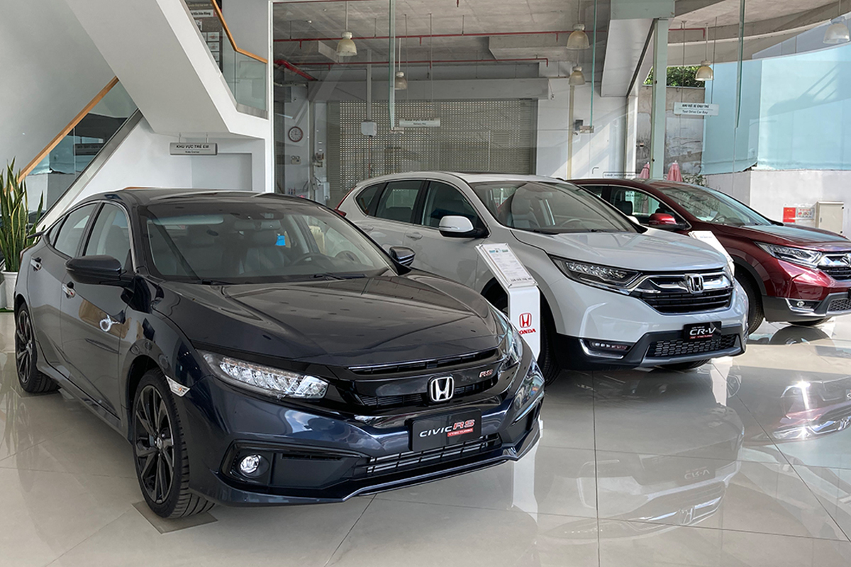 Nhiều khả năng sức mua ô tô còn tiếp tục giảm sâu hơn nữa trong những tháng sắp tới.
