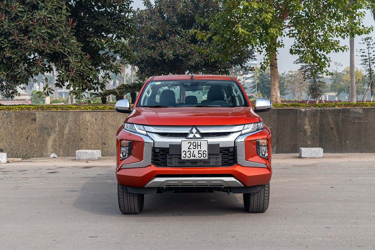 Mitsubishi Triton là mẫu xe sụt giảm doanh số nhiều nhất trong phân khúc xe bán tải.