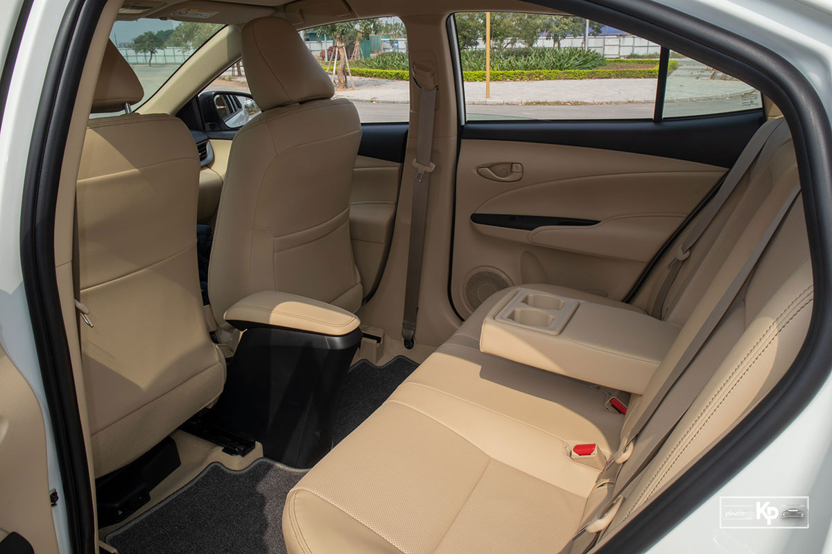 Ưu nhược điểm xe Toyota Vios 2021: a3