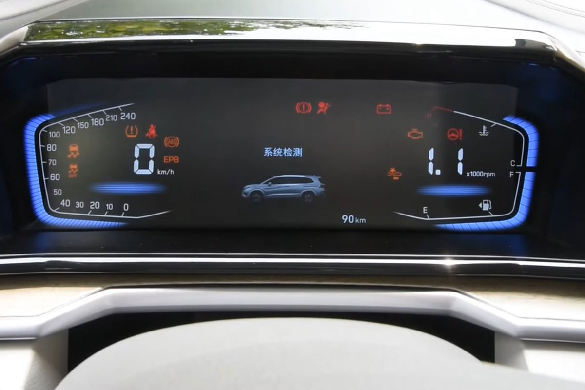 "Bóc tem" Hyundai Custo 2022: Tucson bản MPV có nội thất như xe Tesla a10