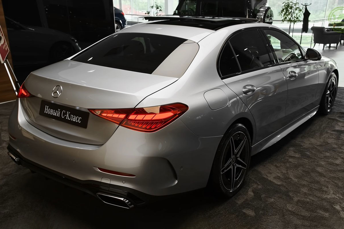 Mercedes-Benz C 300 AMG 2022 lộ diện thực tế: Đại lý Việt Nam nhận cọc, hẹn giao xe cuối năm a8