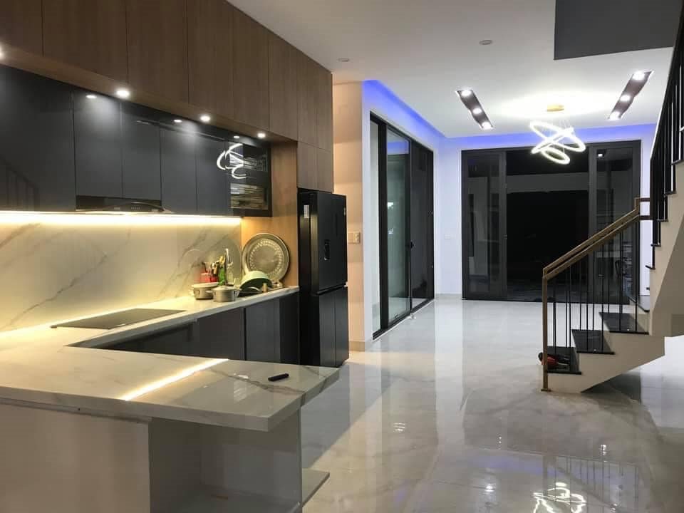 Ng&ocirc;i nh&agrave; vừa mới ho&agrave;n thiện của chị Huyền