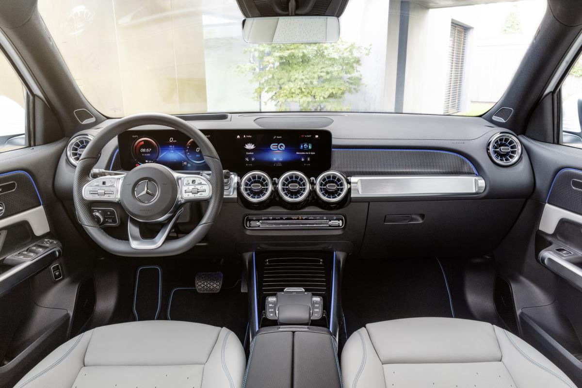Mercedes EQB nội thất
