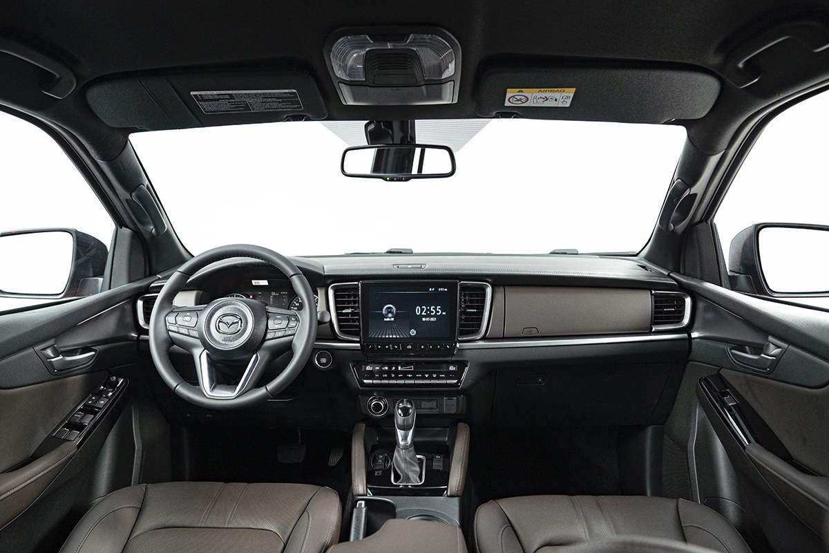 Mazda BT-50 2021.