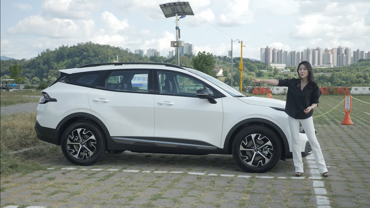 Mới bán ở Hàn Quốc, đây là những đánh giá thực tế đầu tiên Kia Sportage 2022, đối thủ xứng tầm của Tucson a5