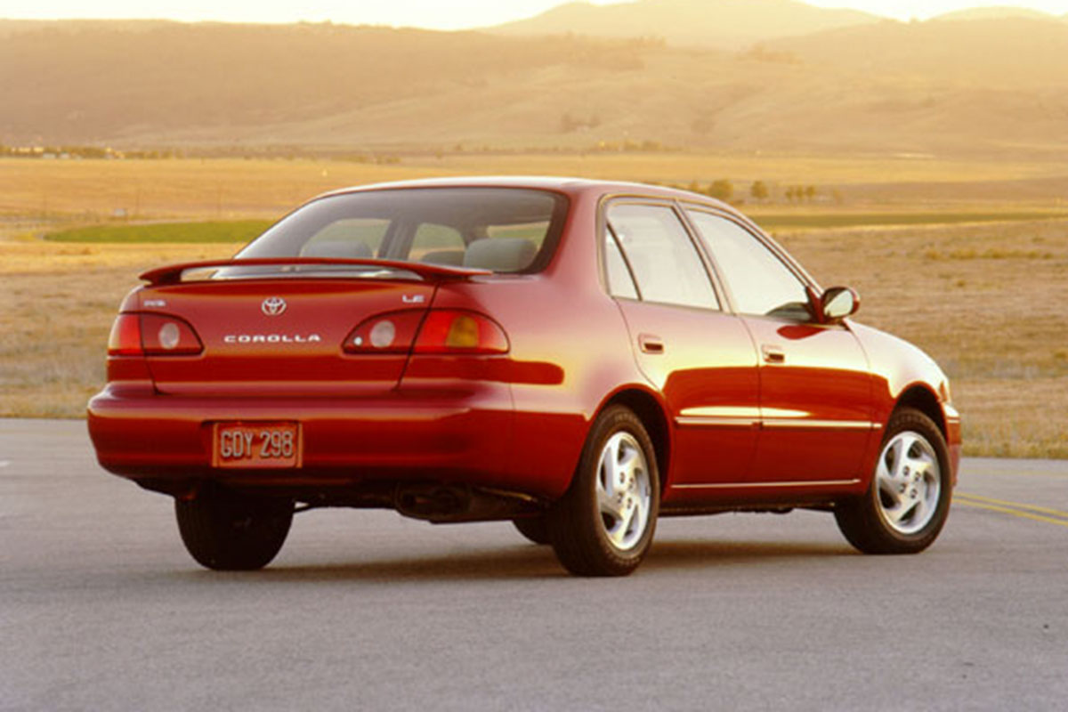 Toyota Corolla thế hệ thứ 8.