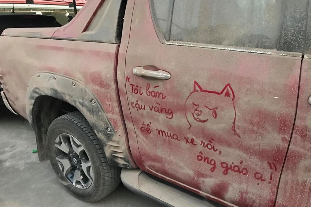 ô tô bẩn 1