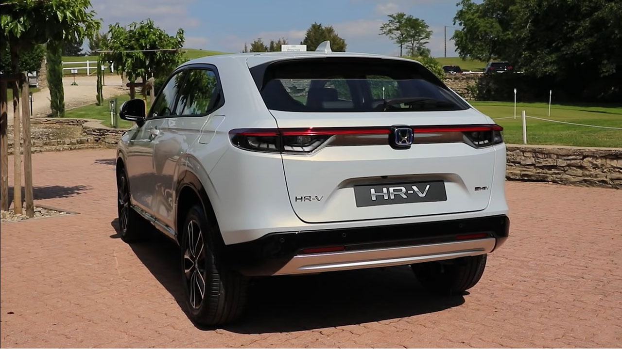 "Bóc tem" Honda HR-V 2022 ngoài đời thực: "Lột xác" để thách thức Kia Seltos 7 "Bóc tem" Honda HR-V 2022 ngoài đời thực: "Lột xác" để thách thức Kia Seltos a7