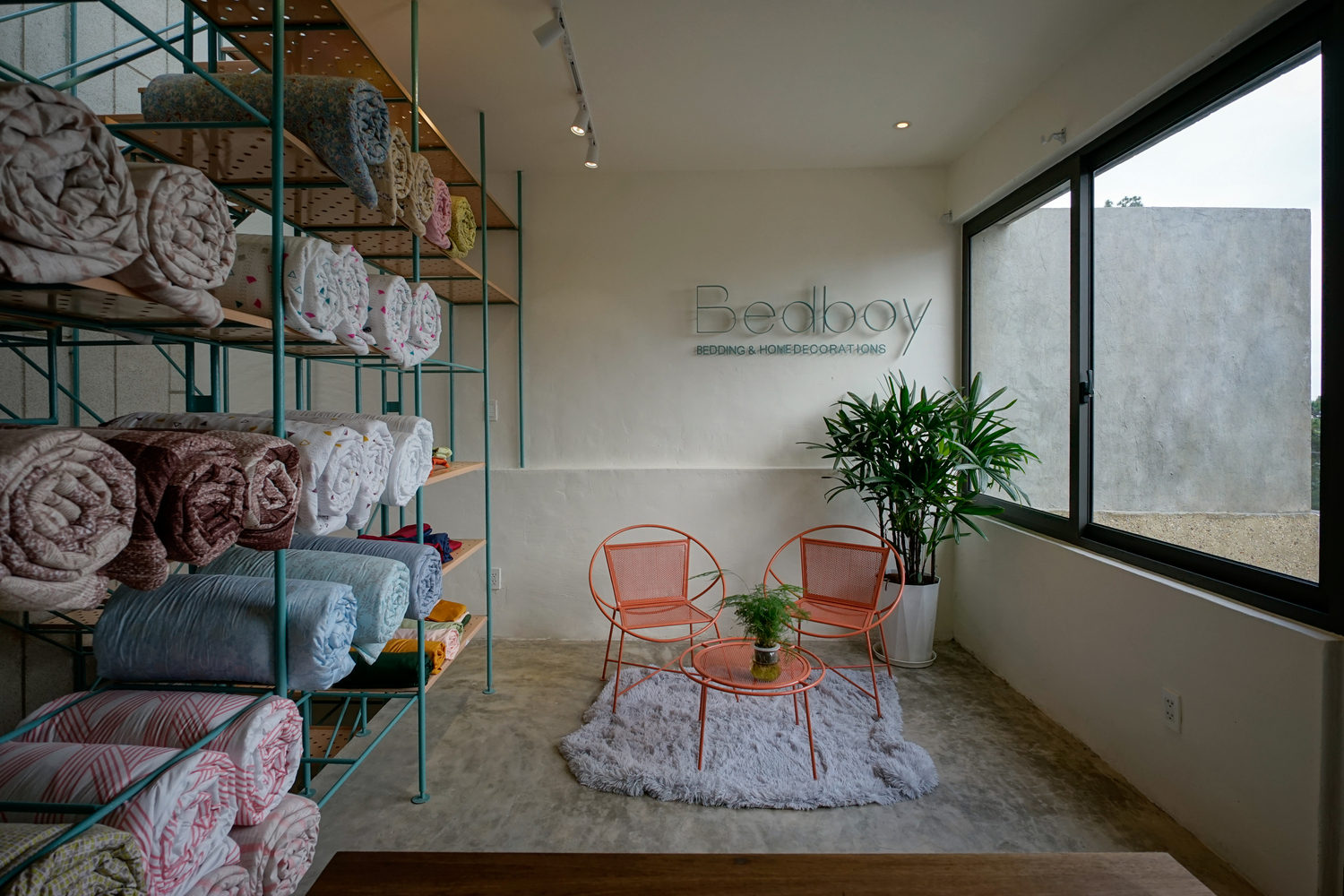 Showroom chăn ga gối đệm.